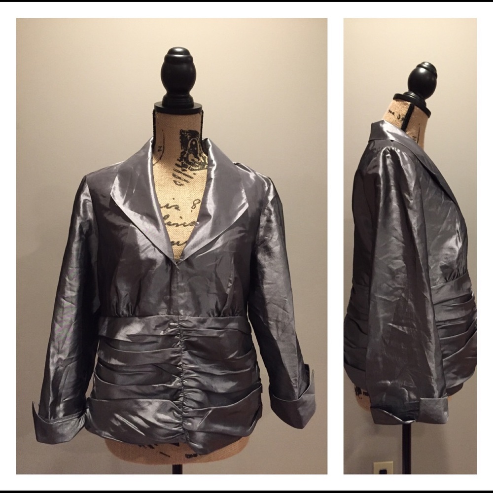 Signature by Larry Levine SZ L Silver dress top